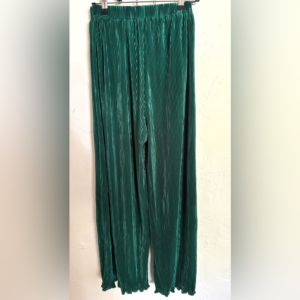 Cupshe Emerald Pleated Straight Leg Pants Size Small - Picture 6 of 7